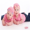ikiz kız bebek isim resimleri
